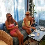 Rosa Meuble Hotel