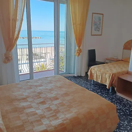 Rosa Meublé Hotel Porto San Giorgio