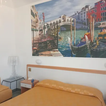 Hotel Rosa Meublé 3*