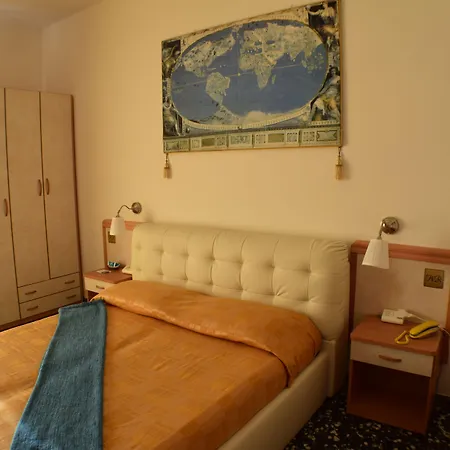 Rosa Meuble Отель 3*