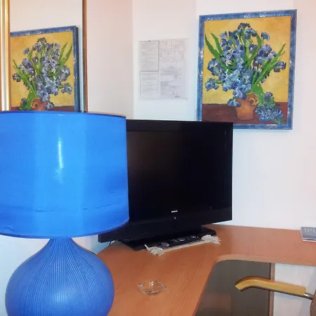 Hotel Rosa Meuble 3*