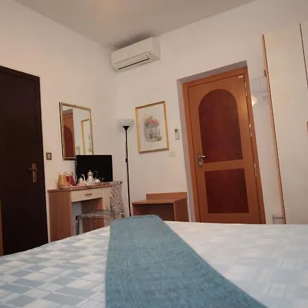 Hotel Rosa Meublé Porto San Giorgio